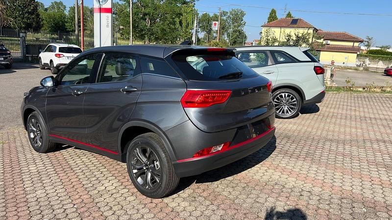 Nuova DFSK Glory 500 106 CV (77 kW) 2025 Rosso Station wagon