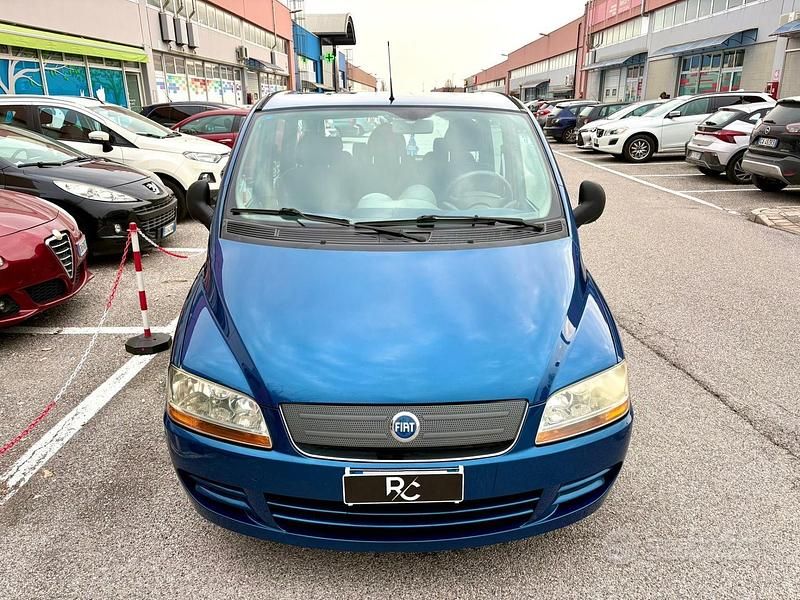 Usata Fiat Multipla 116 CV (85 kW) 2005 Blu Monovolume