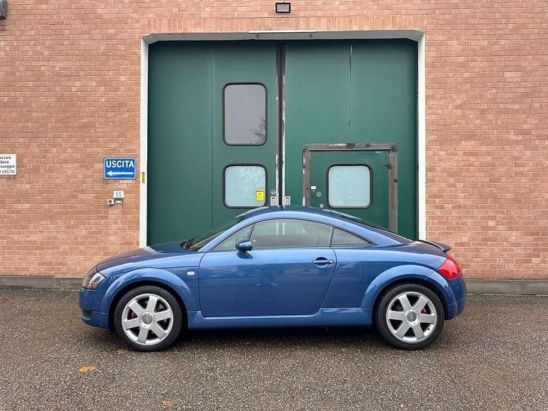 Blu denim Usata 1999 Audi TT Ambiente Coupé | 14.999 € (Buon prezzo) - Immagine 1/4