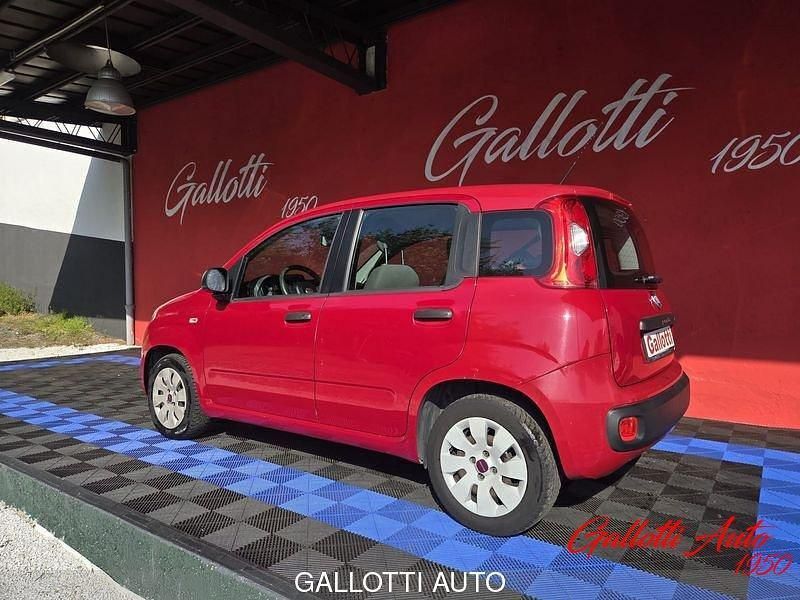 Usata Fiat Panda Easy 69 CV (50 kW) 2013 Rosso Utilitaria