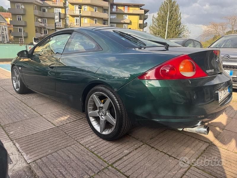 Begagnad Ford Cougar 170 HK (125 kW) 2000 Grön Sportkupé