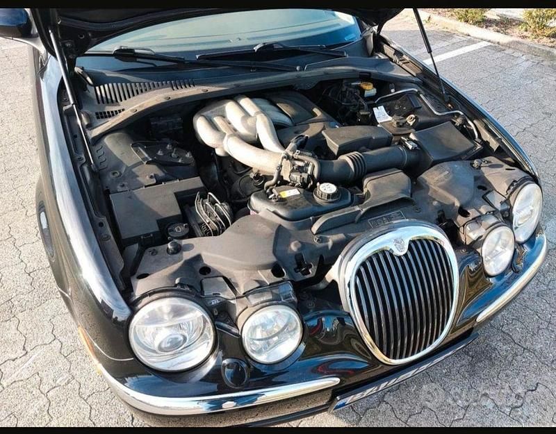 Usata Jaguar S-Type S 238 CV (175 kW) 2003 Nero Berlina