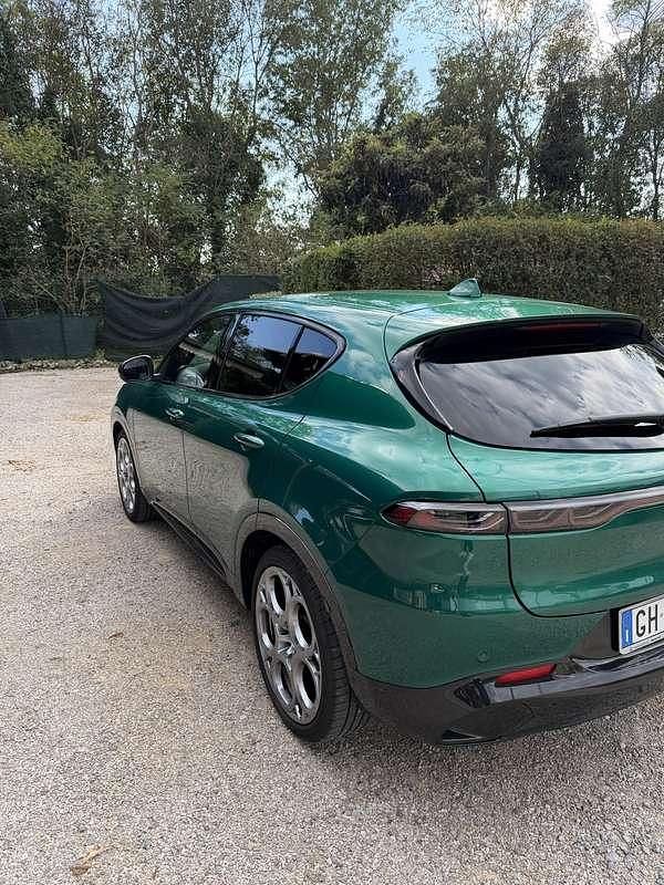 Usata Alfa Romeo Tonale Edizione Speciale 131 CV (96 kW) 2022 Verde SUV