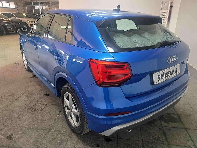 Usata Audi Q2 Admired 116 CV (85 kW) 2019 Blu/azzurro SUV