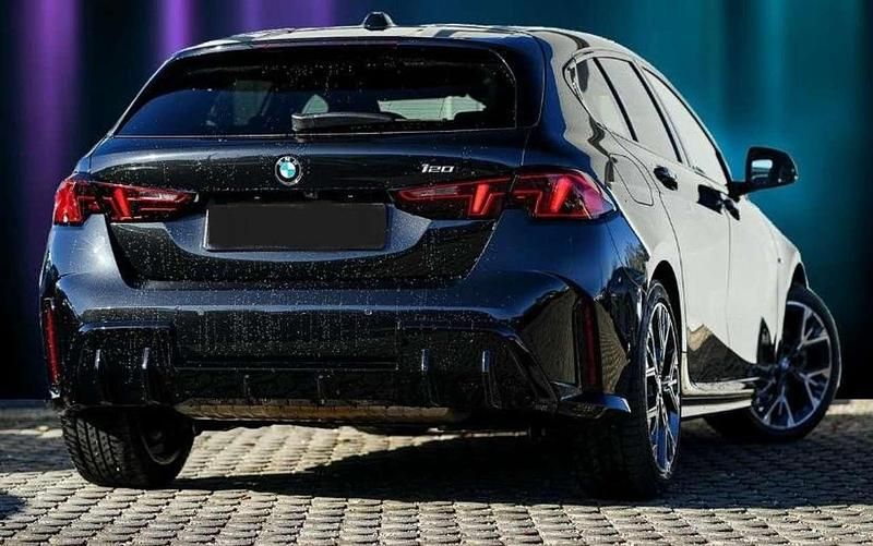 Usata BMW 120 M Sport 177 CV (130 kW) 2024 Nero Utilitaria