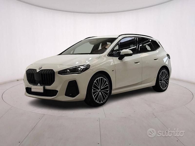 Usata BMW 218 Active Tourer M Sport 150 CV (110 kW) 2025 Alpin white Monovolume