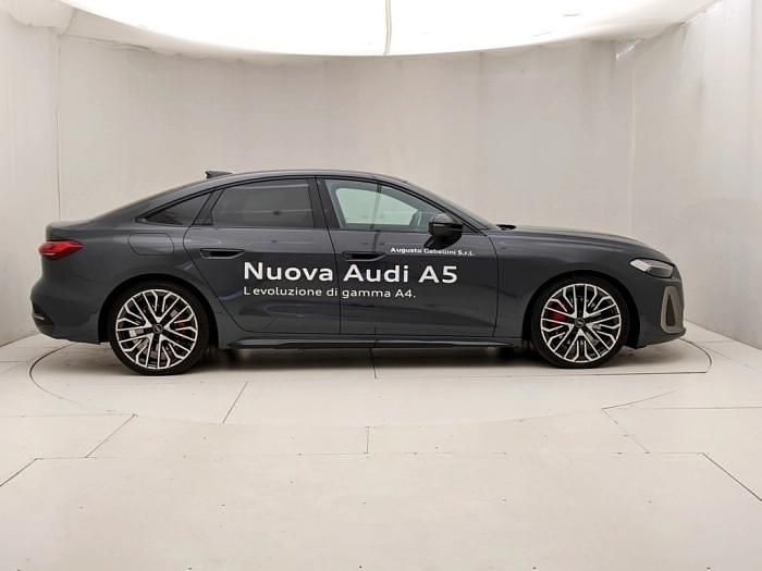 Usata Audi A5 Ambiente 204 CV (150 kW) 2024 Grigio Coupé