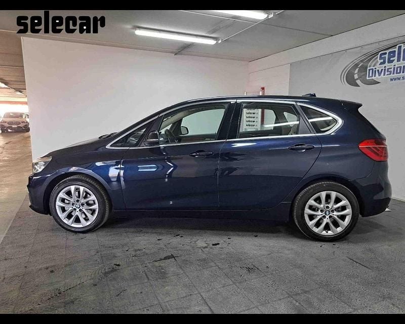 Usata BMW 220 Active Tourer Luxury Line 2015 Bl2b blu metallizzato Monovolume