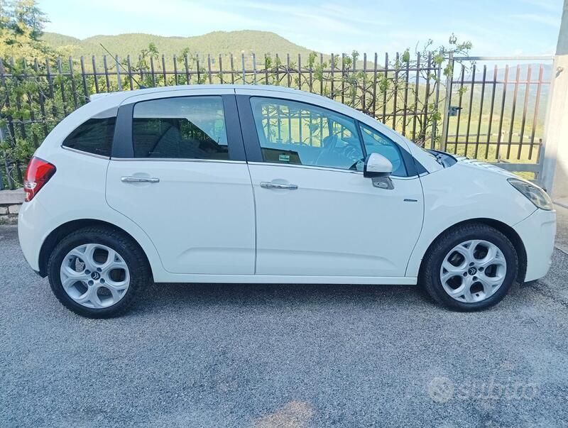 Gebraucht Citroën C3 95 PS (69 kW) 2010 Weiß Kleinwagen