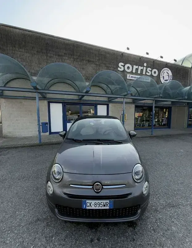 Usata Fiat 500 Dolcevita 69 CV (50 kW) 2022 Utilitaria