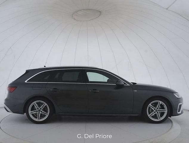 Usata Audi A4 S-Line 204 CV (150 kW) 2024 Grigio daytona perla Station wagon