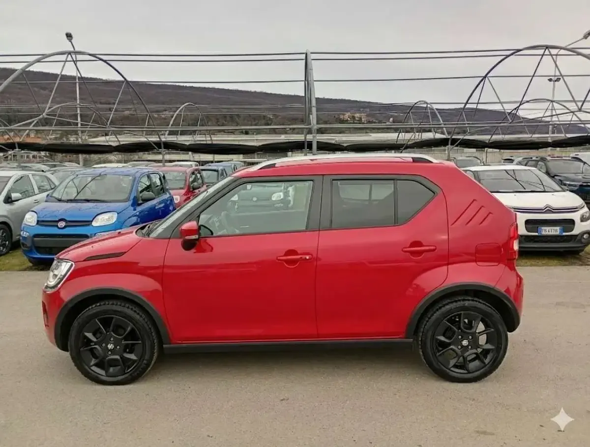 Usata Suzuki Ignis 83 CV (61 kW) 2020 Rosso SUV