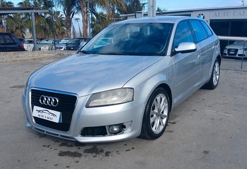 Usata Audi A3 Sportback S-Line 140 CV (102 kW) 2011 Argento Utilitaria