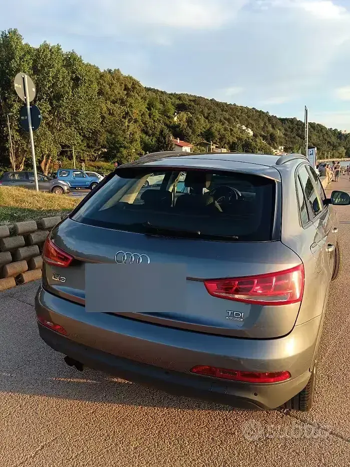 Usata Audi Q3 140 CV (102 kW) 2012 Grigio SUV