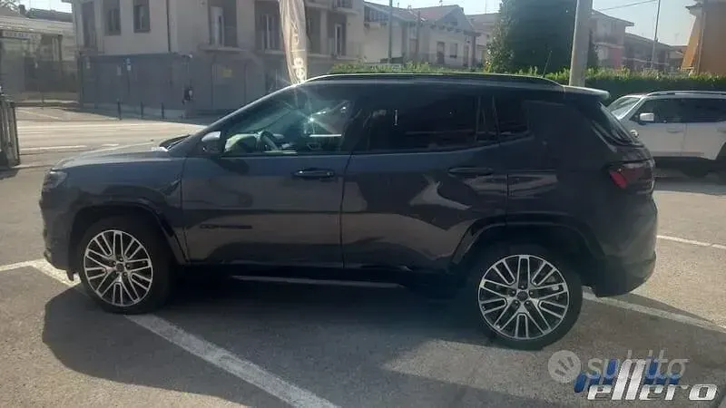 Nuova Jeep Compass Summit 2025 Grigio SUV