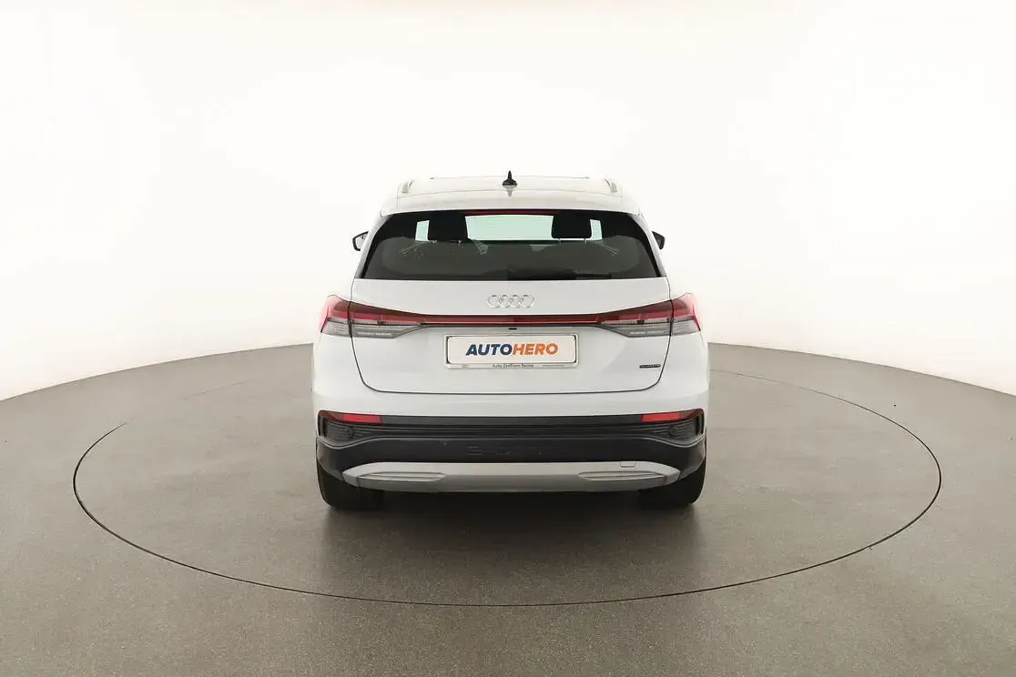 Usata Audi Q4 e-tron 219 kW (299 CV) 2022 Bianco SUV