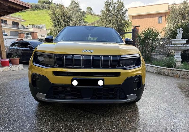 Usata Jeep Avenger Summit 101 CV (74 kW) 2025 SUV