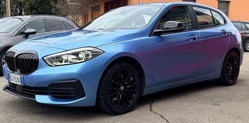 Usata BMW 116 Sport Line 116 CV (85 kW) 2020 Blu Utilitaria