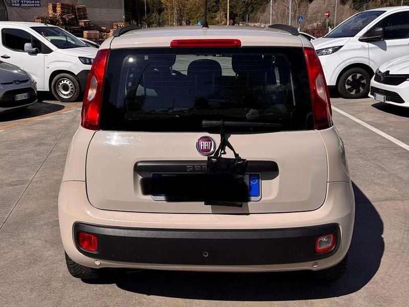 Usata Fiat Panda Lounge 75 CV (55 kW) 2014 Beige Utilitaria