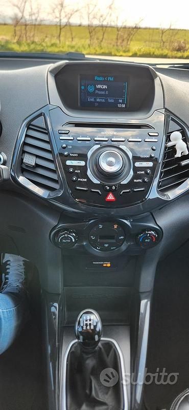 Usata Ford Ecosport Titanium 95 CV (69 kW) 2017 Nero SUV