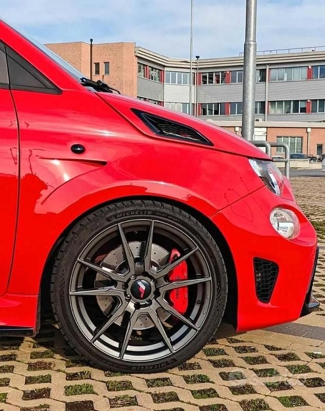 Usata Abarth 500 140 CV (102 kW) 2016 Berlina