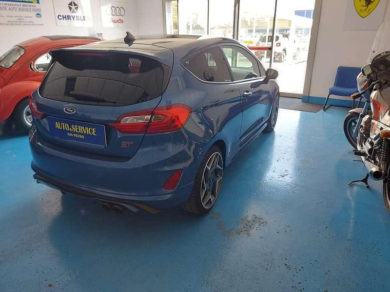 Usata Ford Fiesta ST 200 CV (147 kW) 2017 Berlina