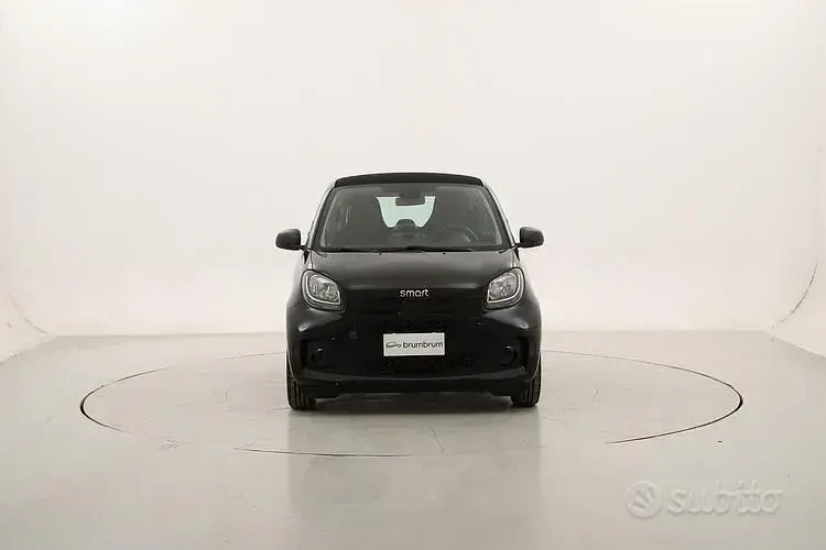 Usata Smart ForTwo Coupé Passion 41 kW (56 CV) 2021 Nero Utilitaria