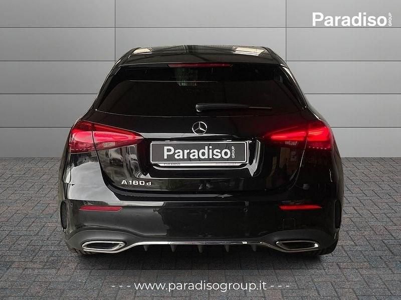 Nuova Mercedes A180 AMG line 116 CV (85 kW) 2026 Nero Berlina