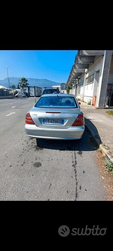 Usata Mercedes E280 Elegance 190 CV (139 kW) 2005 Grigio Berlina