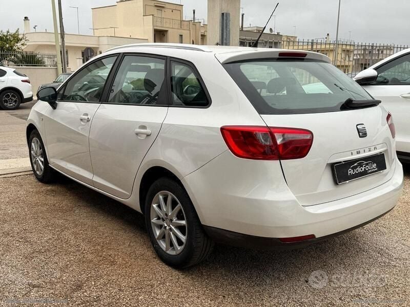 Usata Seat Ibiza Style 75 CV (55 kW) 2010 Bianco Berlina