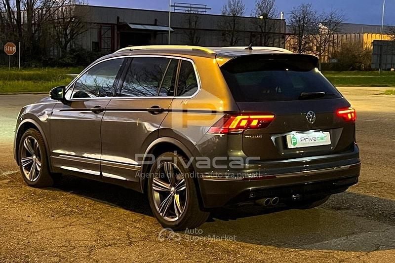 Usata VW Tiguan Sport 116 CV (85 kW) 2019 Gray SUV