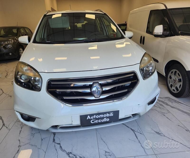 Usata Renault Koleos Luxe 150 CV (110 kW) 2011 Bianco SUV