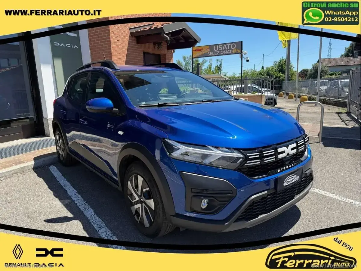 Usata Dacia Sandero Expression 101 CV (74 kW) 2025 Blu iron Berlina