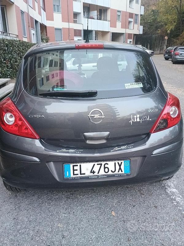 Occasion Opel Corsa 2012 Gris Citadine