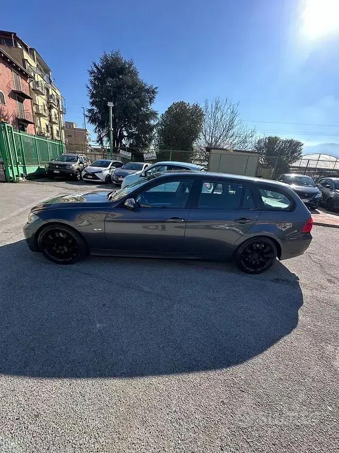 Usata BMW 320 M Sport 163 CV (119 kW) 2008 Grigio Station wagon