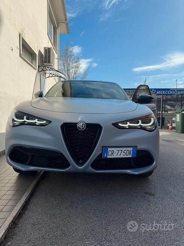 Usata Alfa Romeo Stelvio Competizione 2022 Grigio SUV