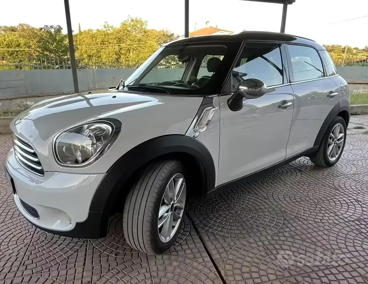 Usata Mini Countryman 90 CV (66 kW) 2012 Bianco SUV