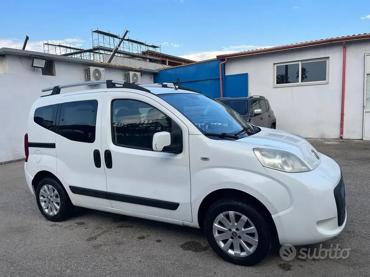 Usata Fiat Qubo Dynamic 77 CV (56 kW) 2015 Bianco Monovolume