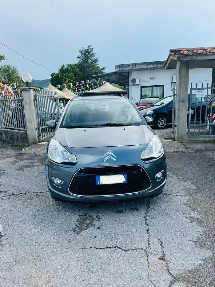 Usata Citroën C3 Attraction 68 CV (50 kW) 2011 Grigio Berlina