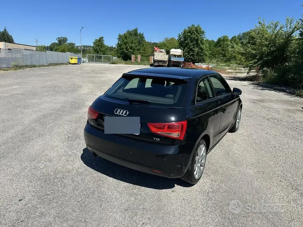 Usata Audi A1 90 CV (66 kW) 2014 Nero Utilitaria