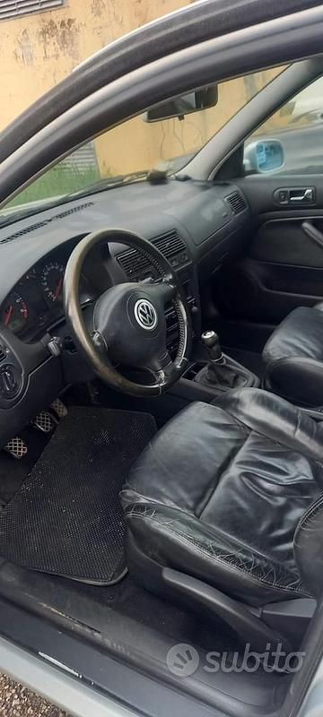 Usata VW Golf III 90 CV (66 kW) 1999 Grigio Berlina