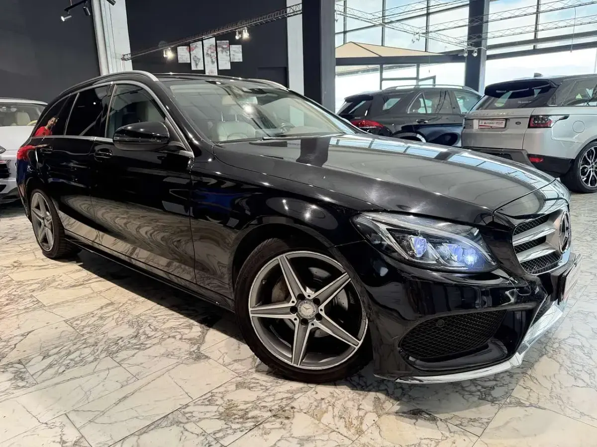 Usata Mercedes C220 Premium 170 CV (125 kW) 2016 Nero Station wagon