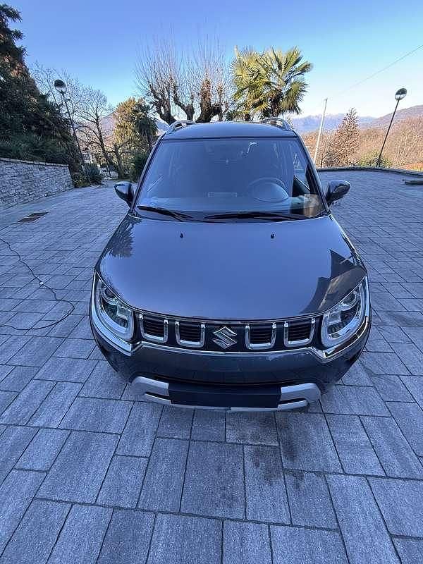 Usata Suzuki Ignis 83 CV (61 kW) 2024 Grigio Utilitaria