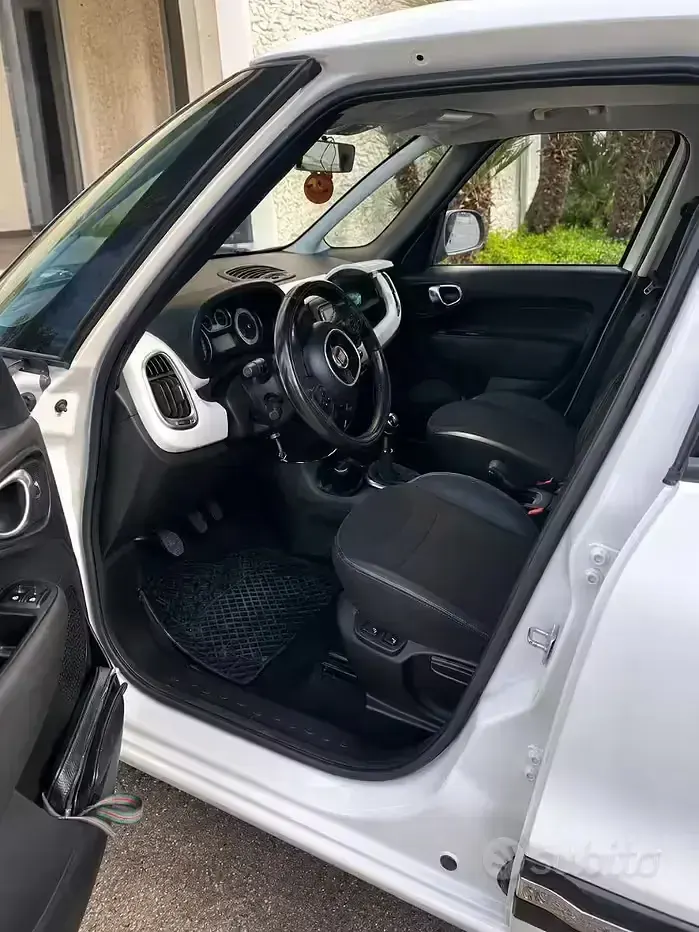 Usata Fiat 500L Pop Star 85 CV (62 kW) 2013 Bianco Monovolume