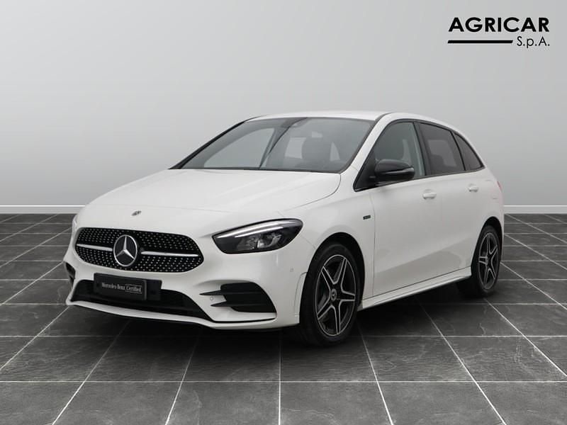 Bianco Usata 2021 Mercedes B250e Premium Monovolume | 23.900 € (Buon prezzo) - Immagine 1/4