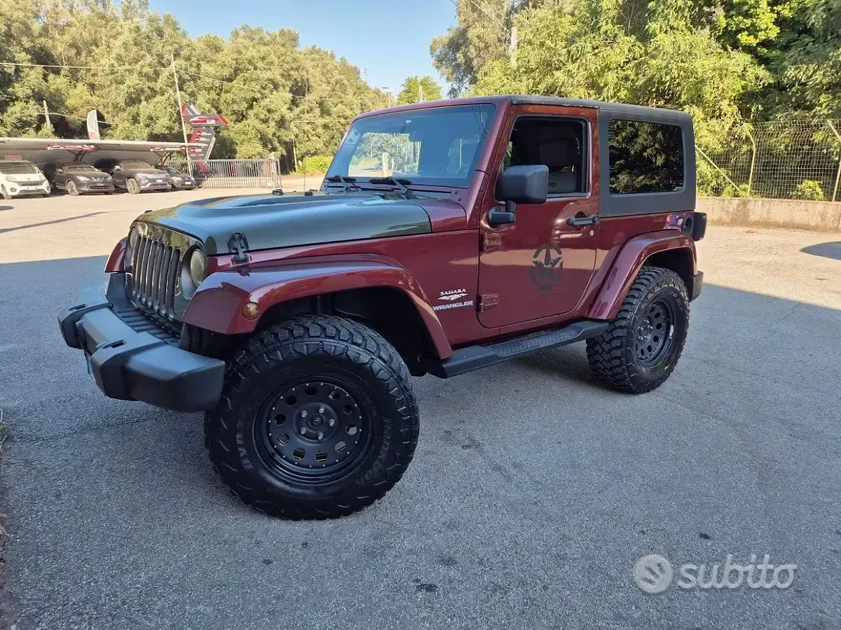 Usata Jeep Wrangler Sahara 177 CV (130 kW) 2008 Rosso SUV