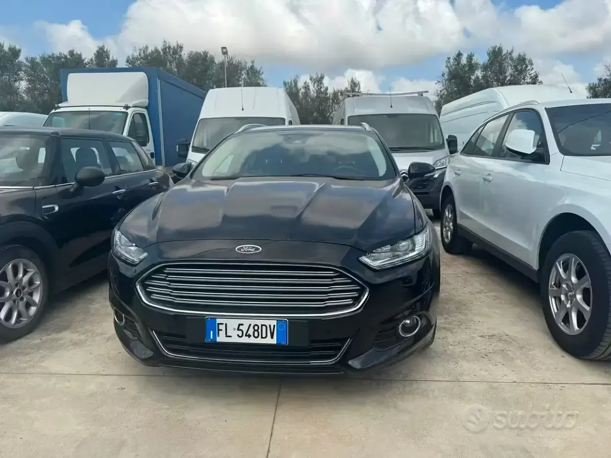 Usata Ford Mondeo S 150 CV (110 kW) 2017 Nero Station wagon