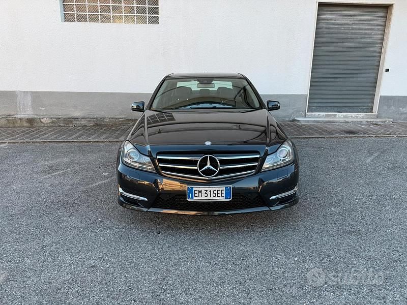 Usata Mercedes C250 Avantgarde 204 CV (150 kW) 2012 Grigio Berlina