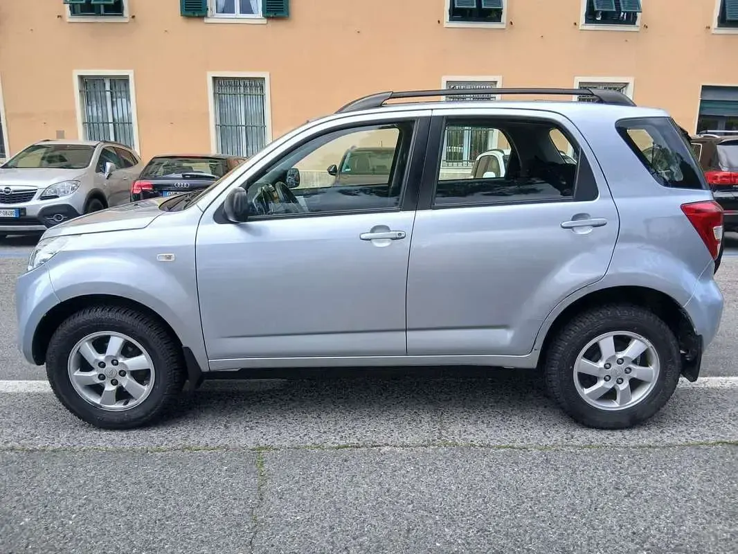 Usata Daihatsu Terios 105 CV (77 kW) 2008 SUV