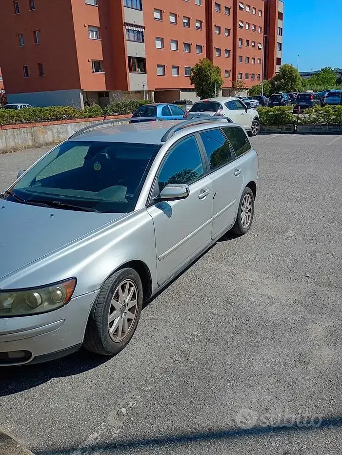 Usata Volvo V50 101 CV (74 kW) 2006 Grigio Station wagon
